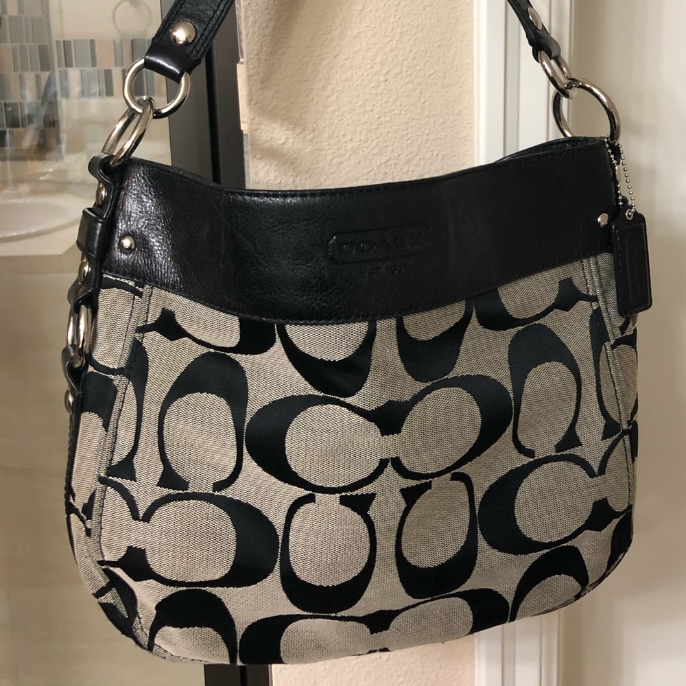 Coach black and white tote